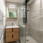 דירה Amja Proche Clinique Saint-roch 3 3 Salles De Bain Parking Gratuit Ideal Famille Groupe Coworking 10 Min Centre 10 Min 5 Min Sortie Autoroute