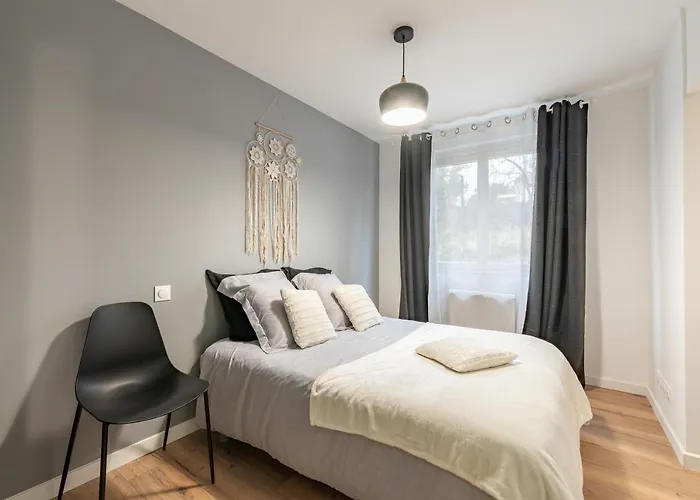 Amja Proche Clinique Saint-roch 3 3 Salles De Bain Parking Gratuit Ideal Famille Groupe Coworking 10 Min Centre 10 Min 5 Min Sortie Autoroute Apartman Montpellier