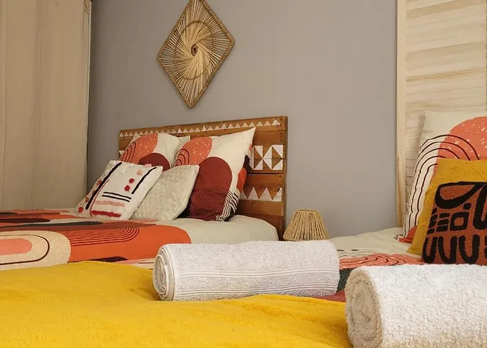 Apartman Amja Proche Clinique Saint-roch 3 3 Salles De Bain Parking Gratuit Ideal Famille Groupe Coworking 10 Min Centre 10 Min 5 Min Sortie Autoroute *